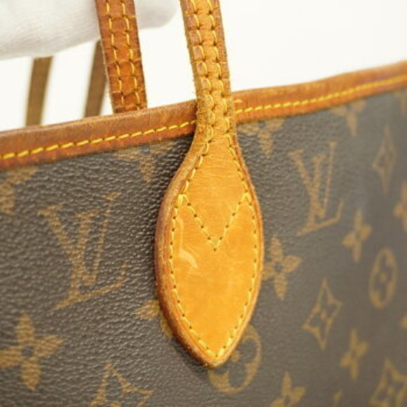 Louis Vuitton Monogram Neverfull MM Tote Bag - Picture 11 of 14